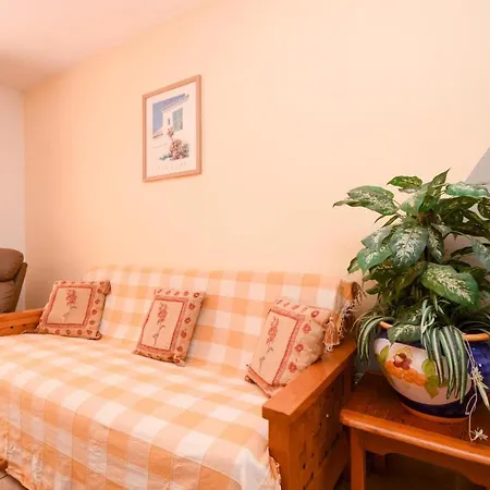 Mare Verde 3 - Two Bed Aparthotel